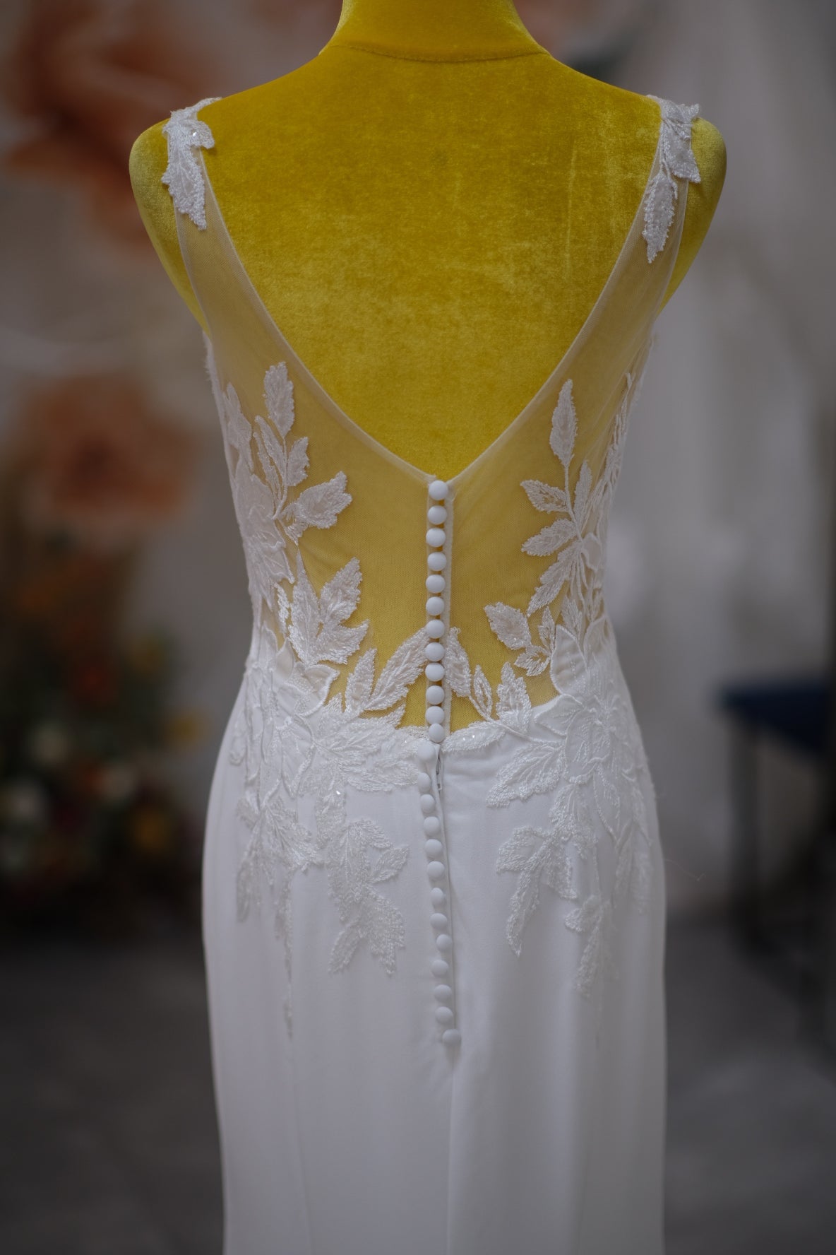 BG-WED-AME-10088 WEDDING GOWN LUX FABRIC HALF LACE SIZE L BUST 86 WAIST 70