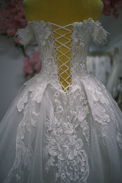 Wedding gown R-0424