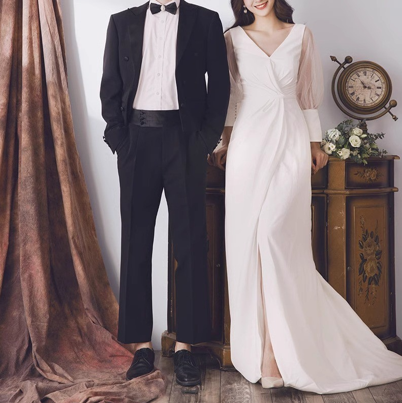 BG-WED-AME-10067 New European style temperament V-neck long sleeve backless slim sexy fashion outdoor wedding dress bride church ceremony dress