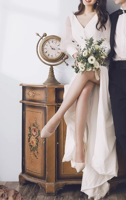 BG-WED-AME-10067 New European style temperament V-neck long sleeve backless slim sexy fashion outdoor wedding dress bride church ceremony dress