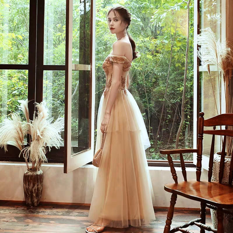 Atmospheric evening dress skirt female new banquet fashion temperament host dress sexy word shoulder long section