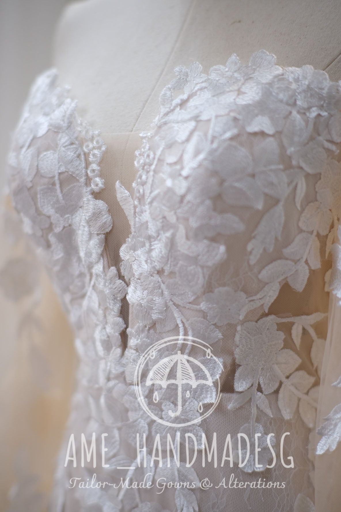 BG-WED-AME-10020 WEDDING GOWN PREMIUM FABRIC FULL APLIQUE LACE SIZE M BUST 84-86 WAIST 68-70