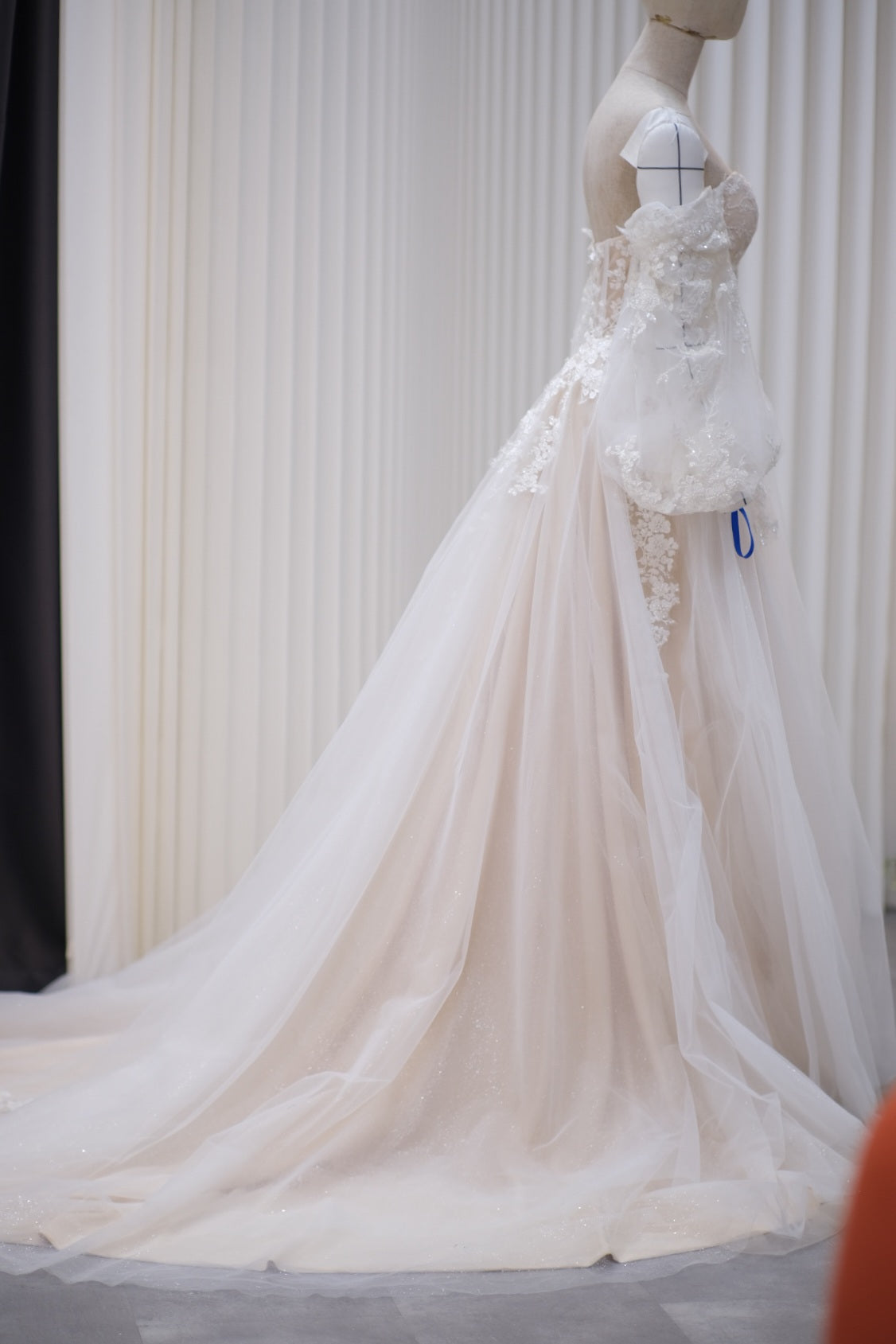 Wedding bridal gown BG-WED-AME-10028