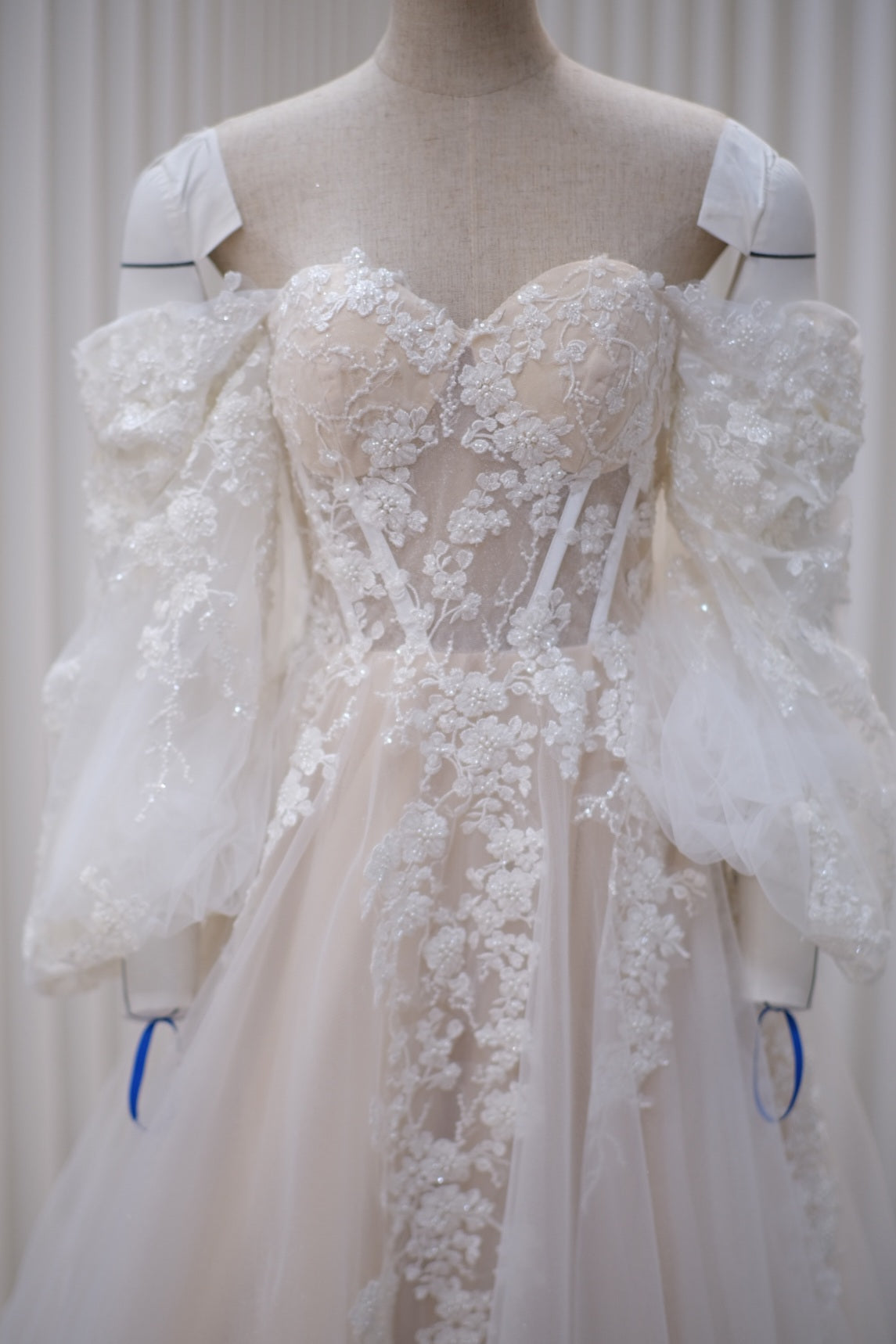 Wedding bridal gown BG-WED-AME-10028