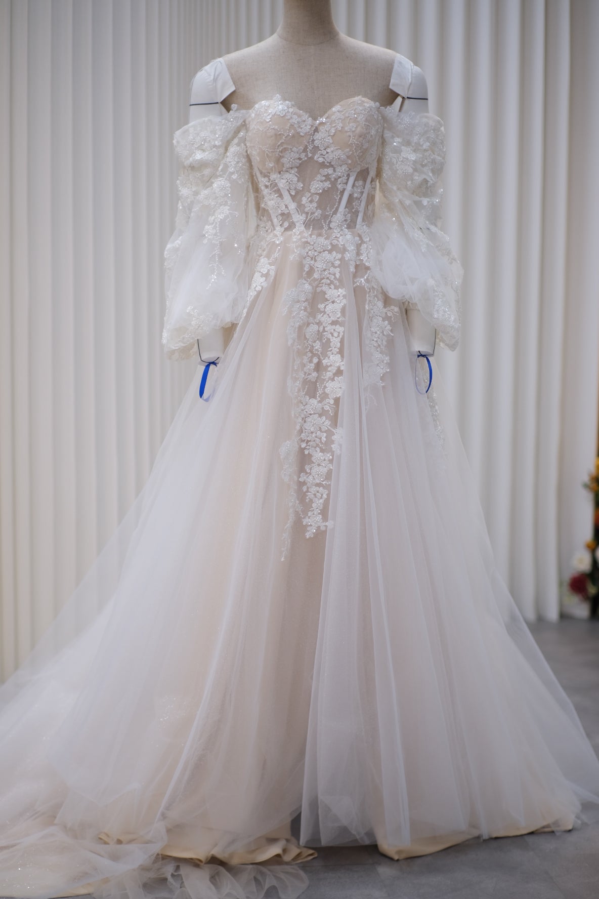 Wedding bridal gown BG-WED-AME-10028