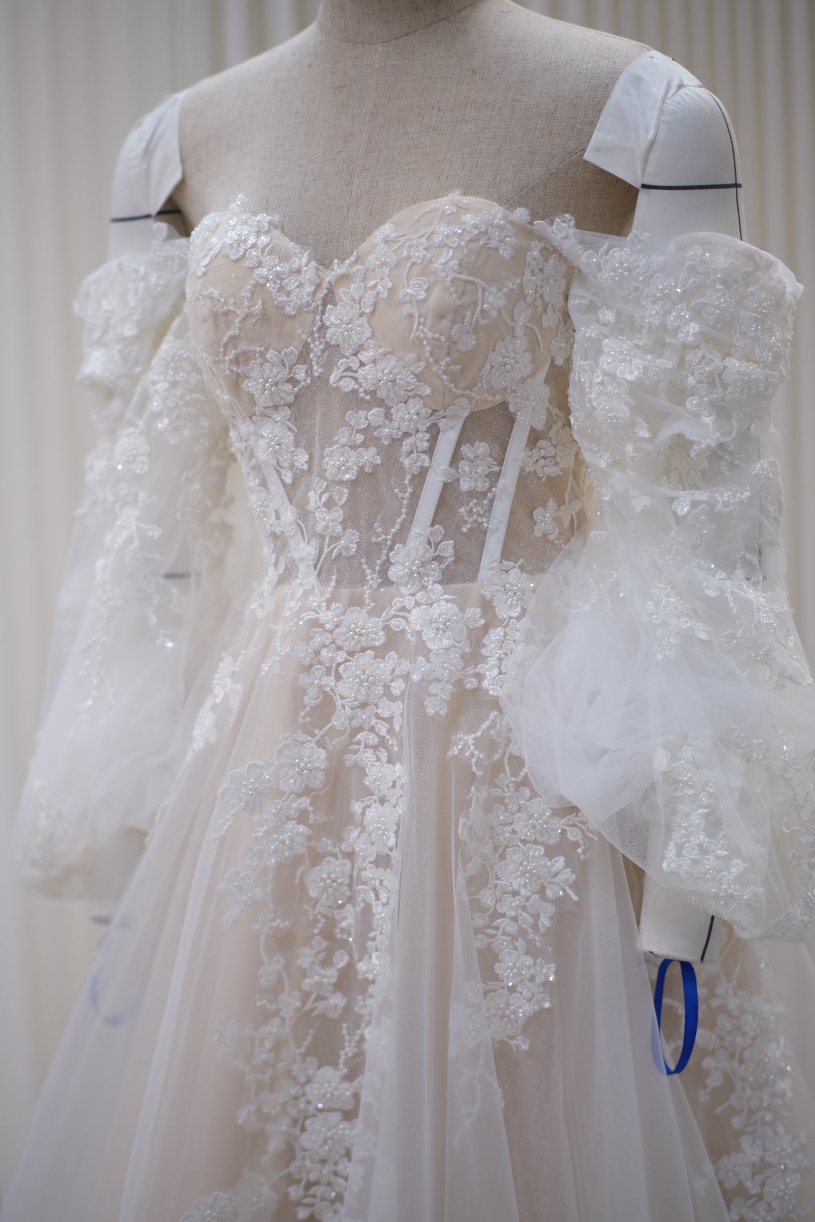 Wedding bridal gown BG-WED-AME-10028