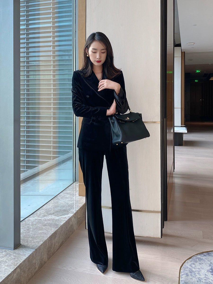 Elegant Black Velvet Demi-Season Suit with Flared Trousers