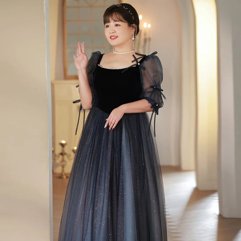 Elegant Piano Performance Costume