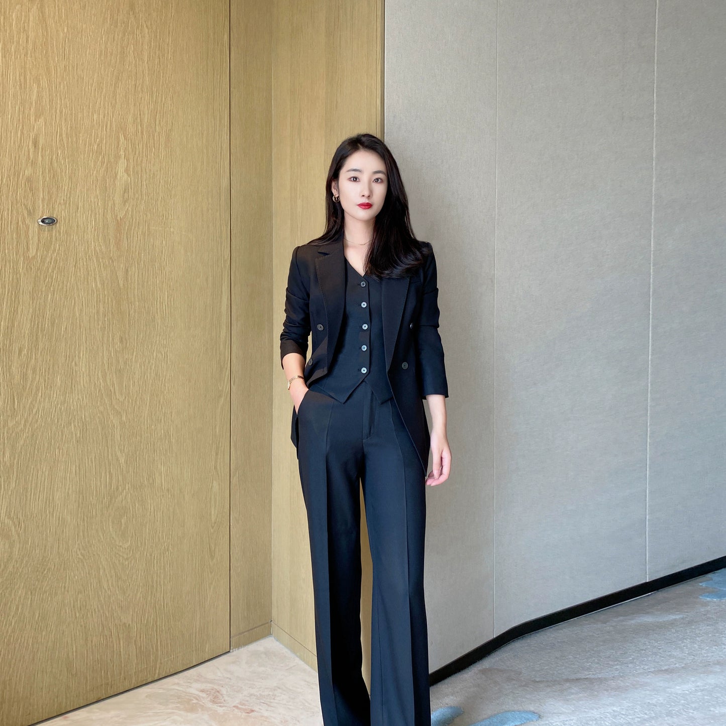 Elegant Black Women's 3‑Piece Classic Suit Set Tailored Office Attire
