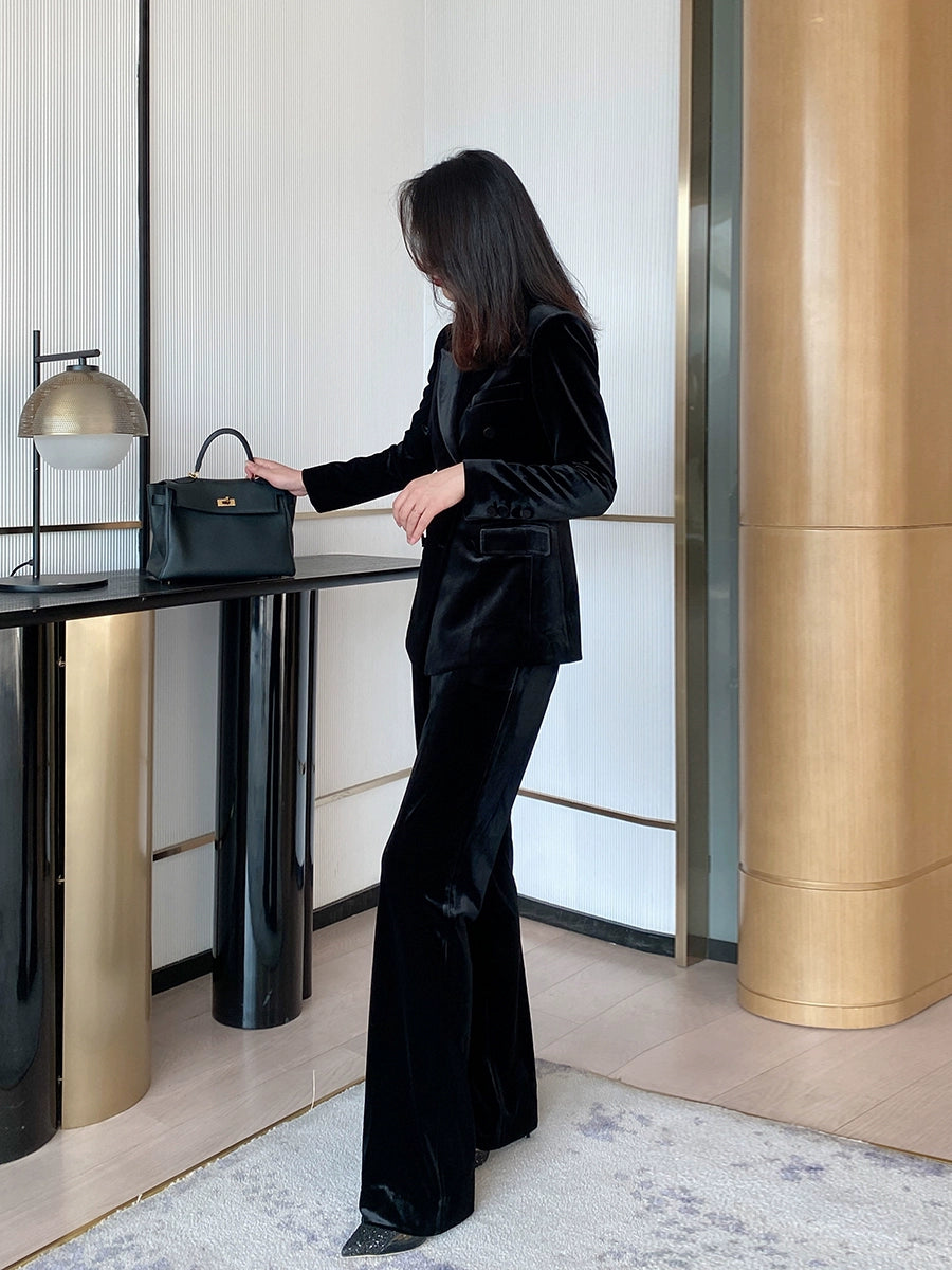 Elegant Black Velvet Demi-Season Suit with Flared Trousers