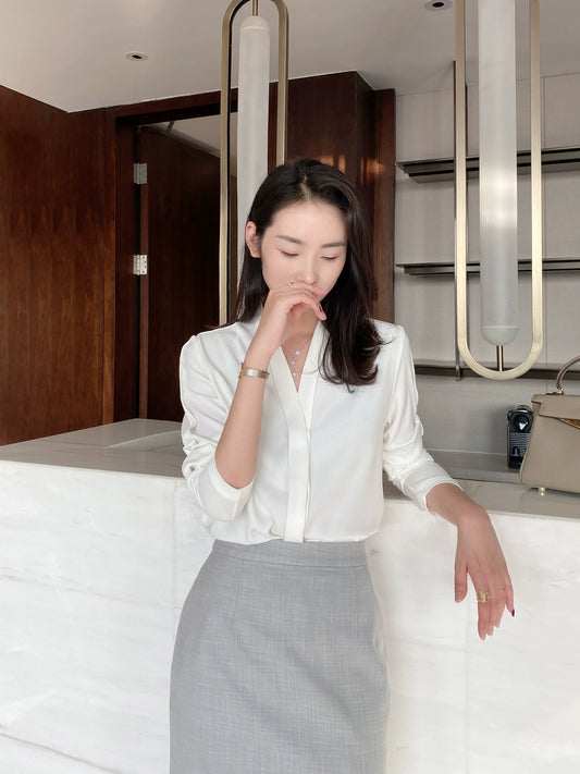Women's Spring White V-Neck Loose Fit Casual Shirt Style