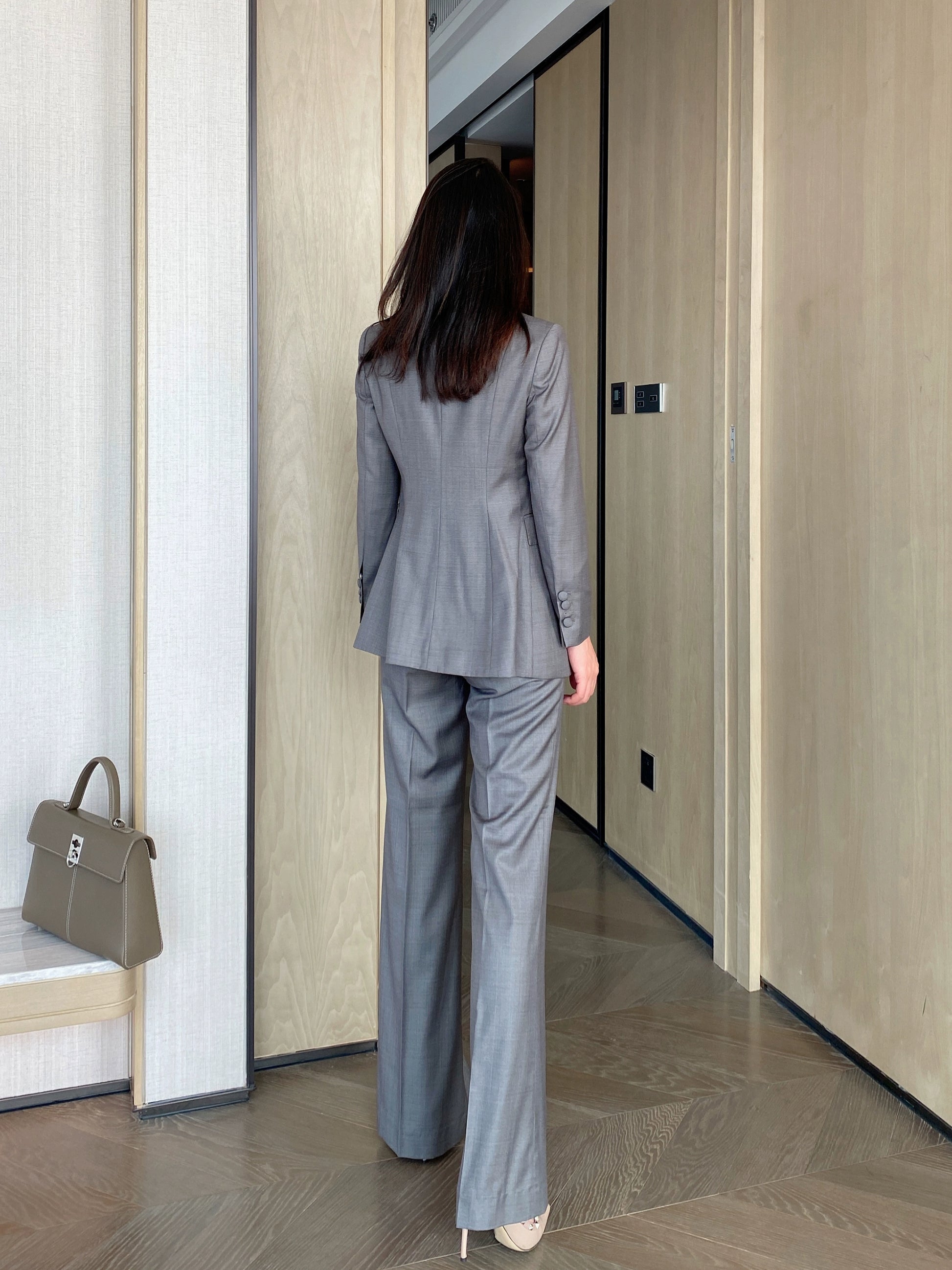 Medium Gray Autumn Classic Women’s Suit Jacket and Trousers Set