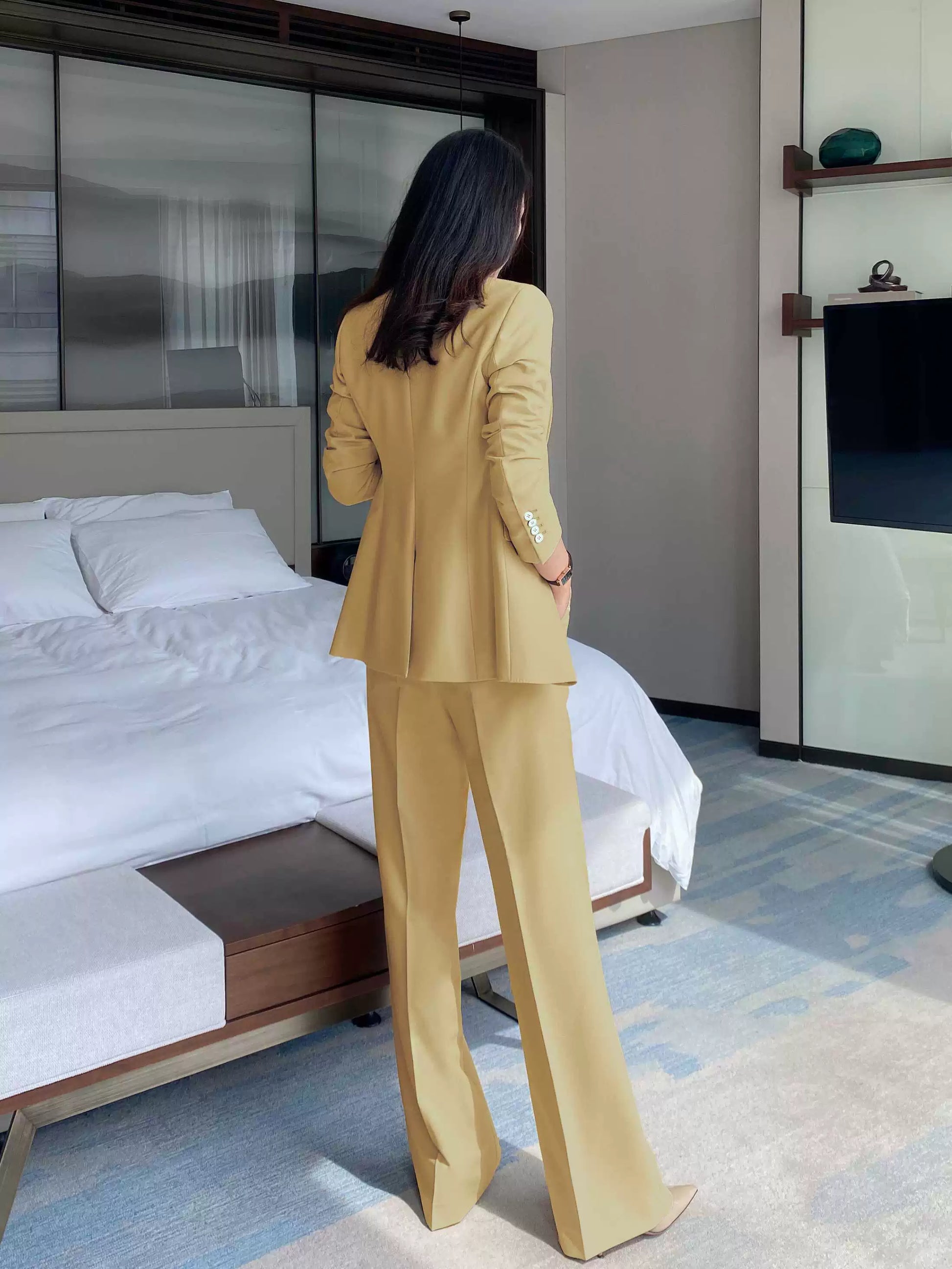 Bright Yellow 3‑Piece Classic Suit Set – Jacket, Vest & Trousers