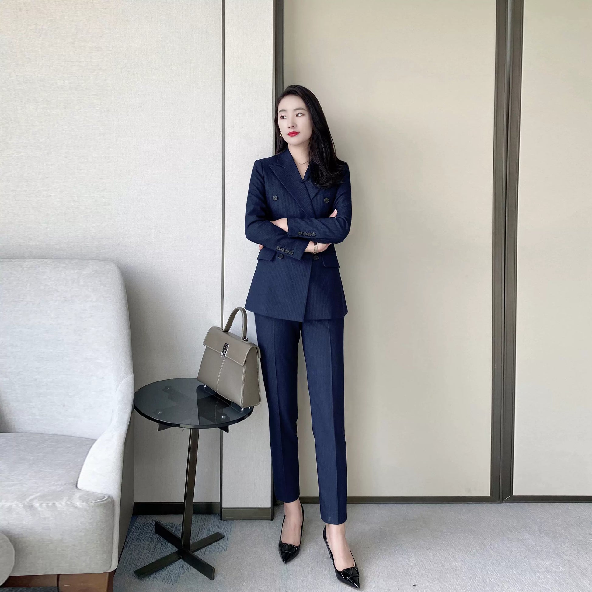 Elegant Winter Slim-Fit Hidden Green Suit Set with Trousers