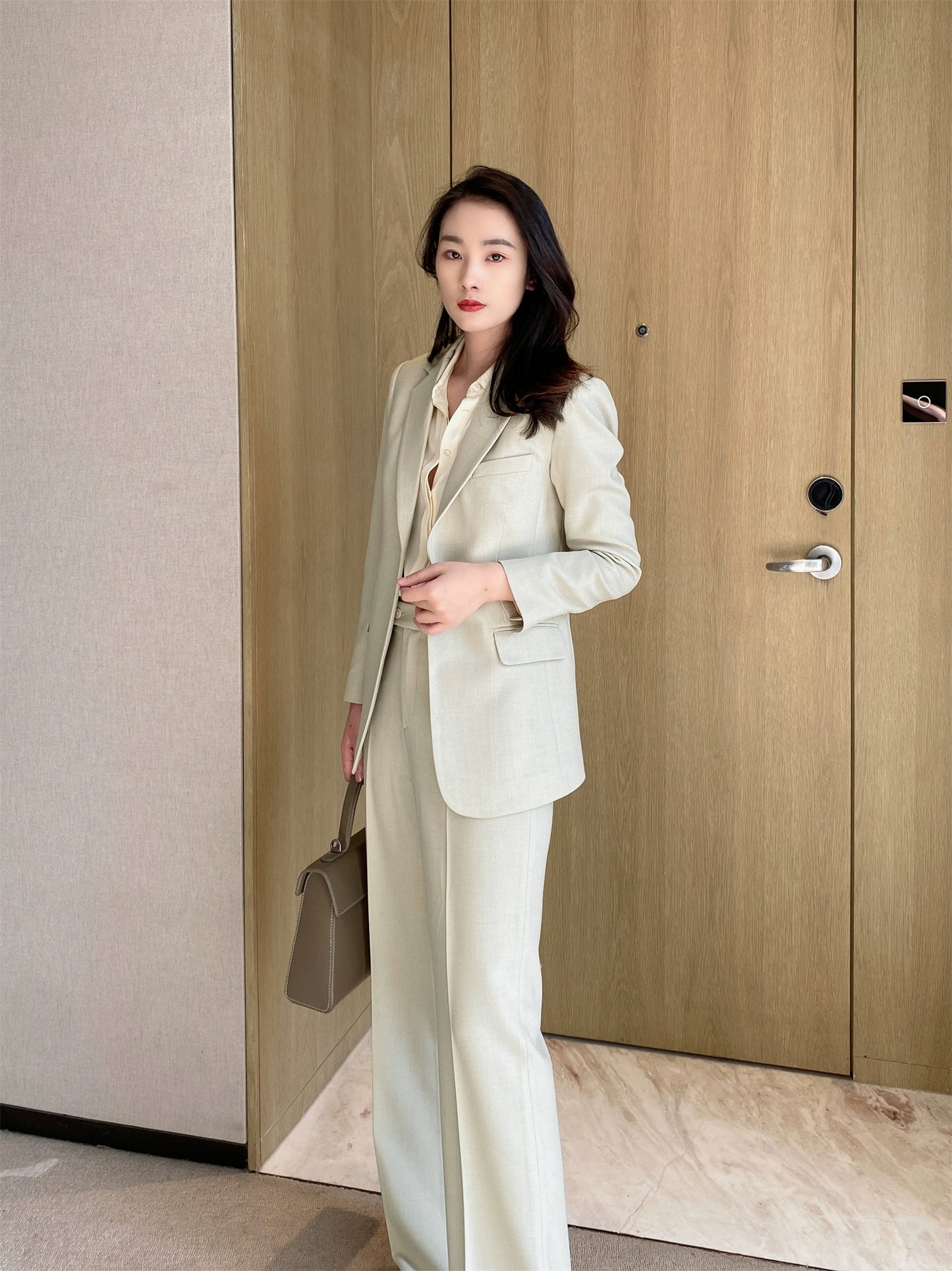 Cream Green Oversized Leisure Suit Set with Straight Trousers