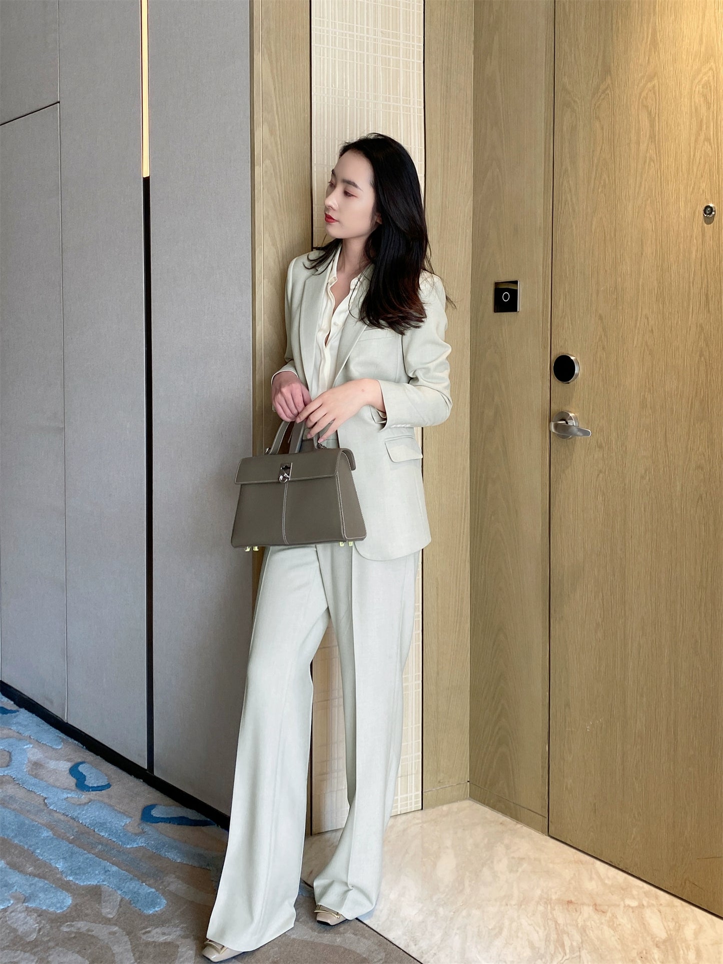 Cream Green Oversized Leisure Suit Set with Straight Trousers