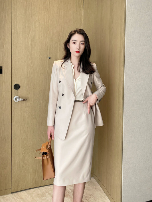 Elegant Autumn White Slim-Fit Jacket & Hip-Accented Skirt Set