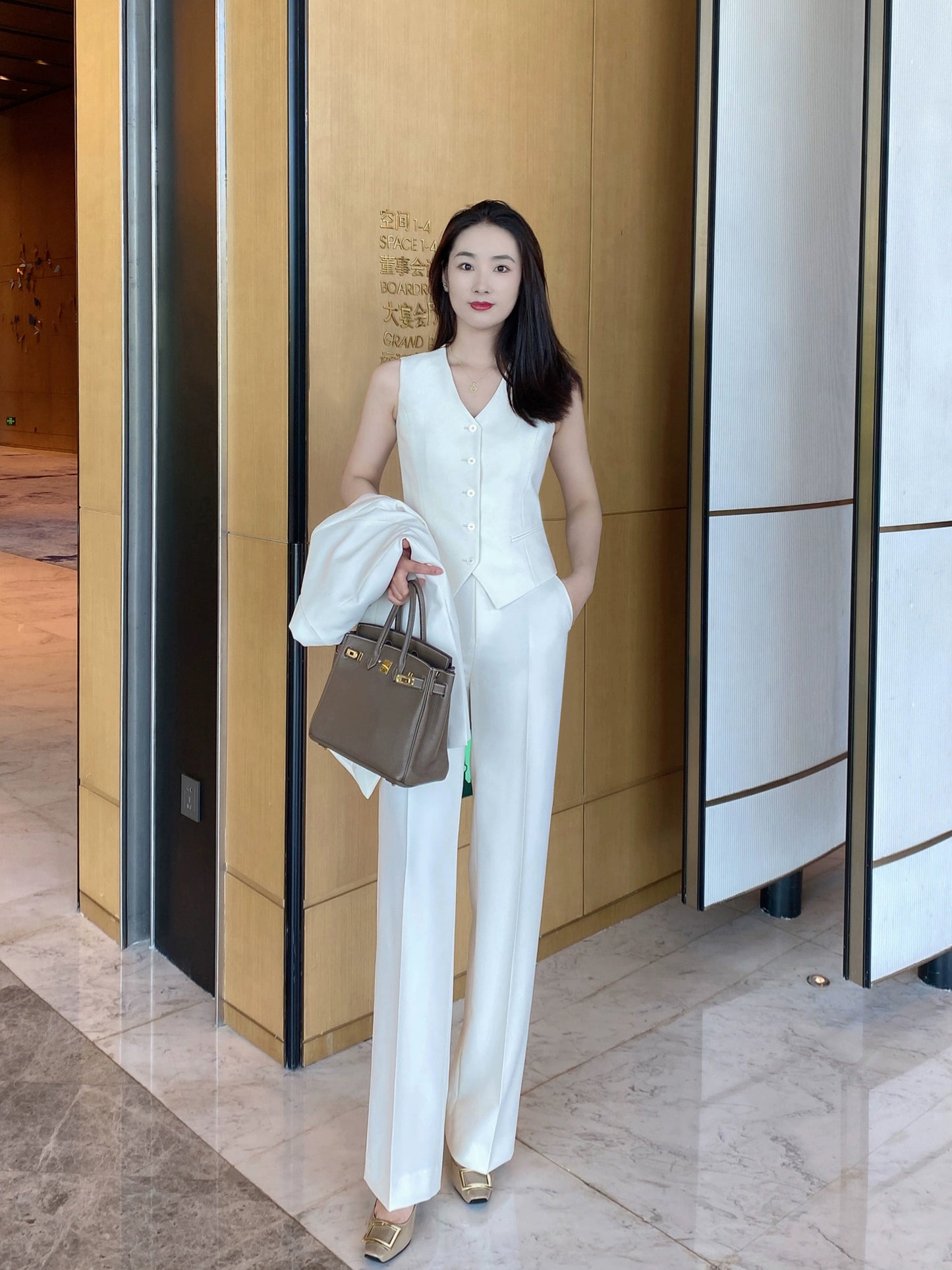 Elegant White Autumn 3‑Piece Suit Set – Loose Straight Fit