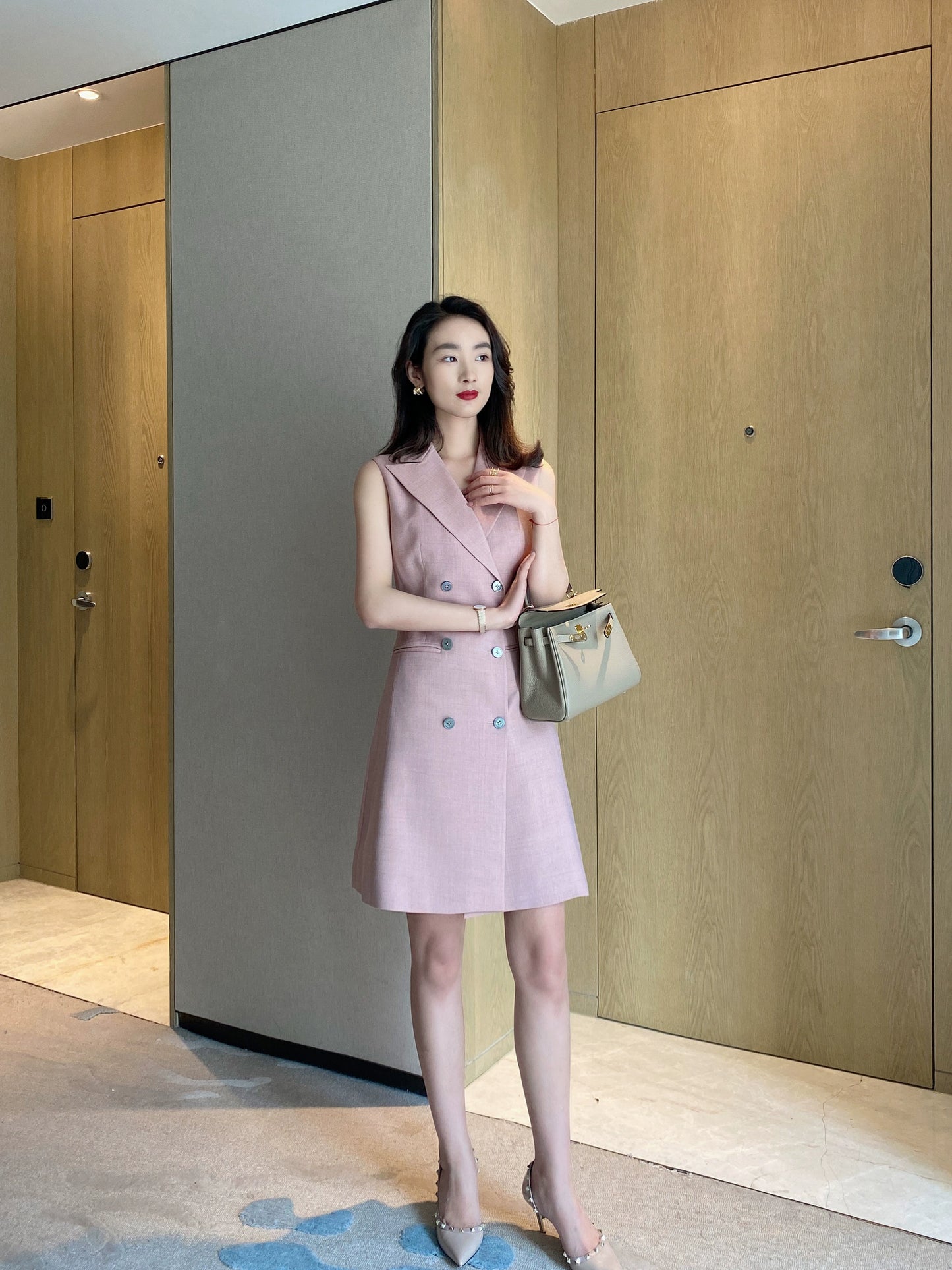 Summer Fuchsia Sleeveless Double-Breasted Suit Jacket with A-Line Skirt