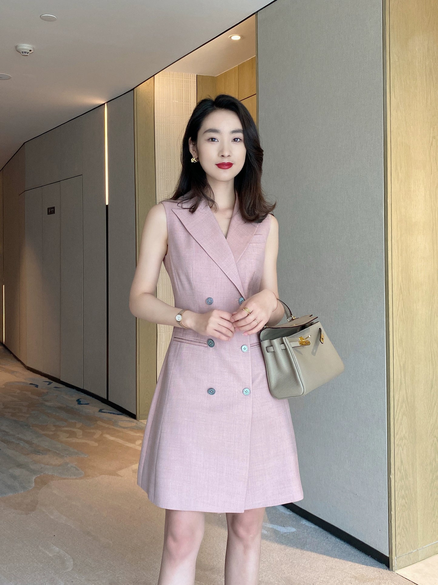 Summer Fuchsia Sleeveless Double-Breasted Suit Jacket with A-Line Skirt