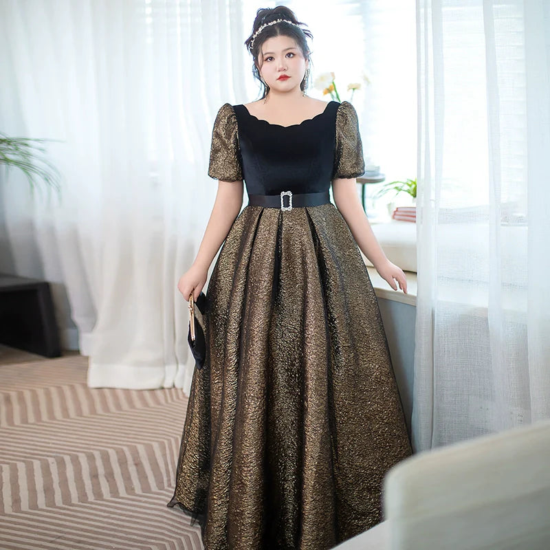 Elegant Piano Performance Evening Dress