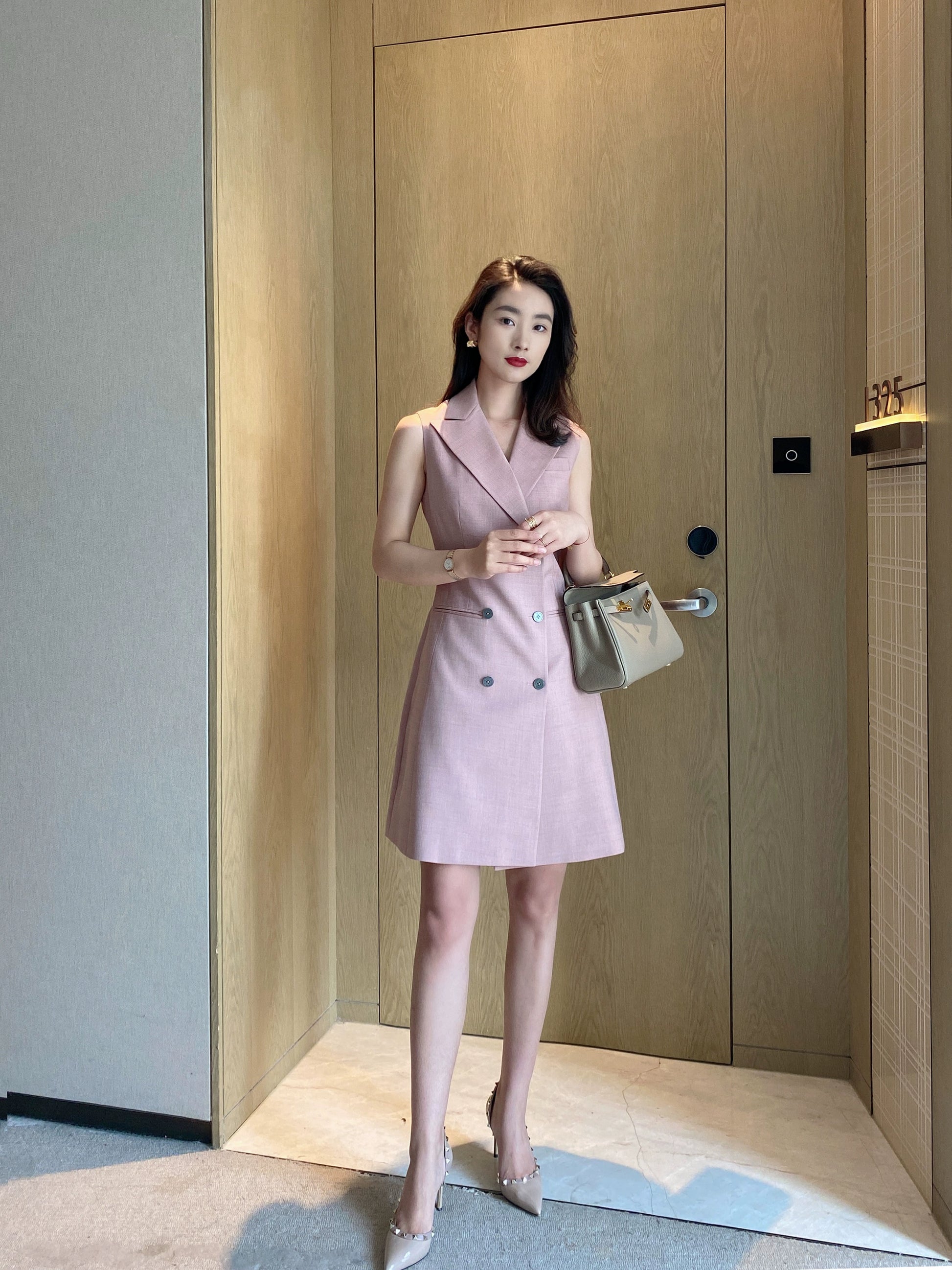 Summer Fuchsia Sleeveless Double-Breasted Suit Jacket with A-Line Skirt