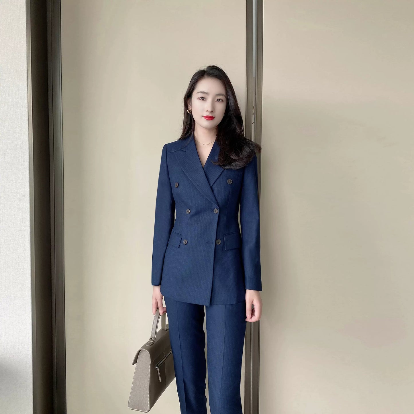 Elegant Winter Slim-Fit Hidden Green Suit Set with Trousers