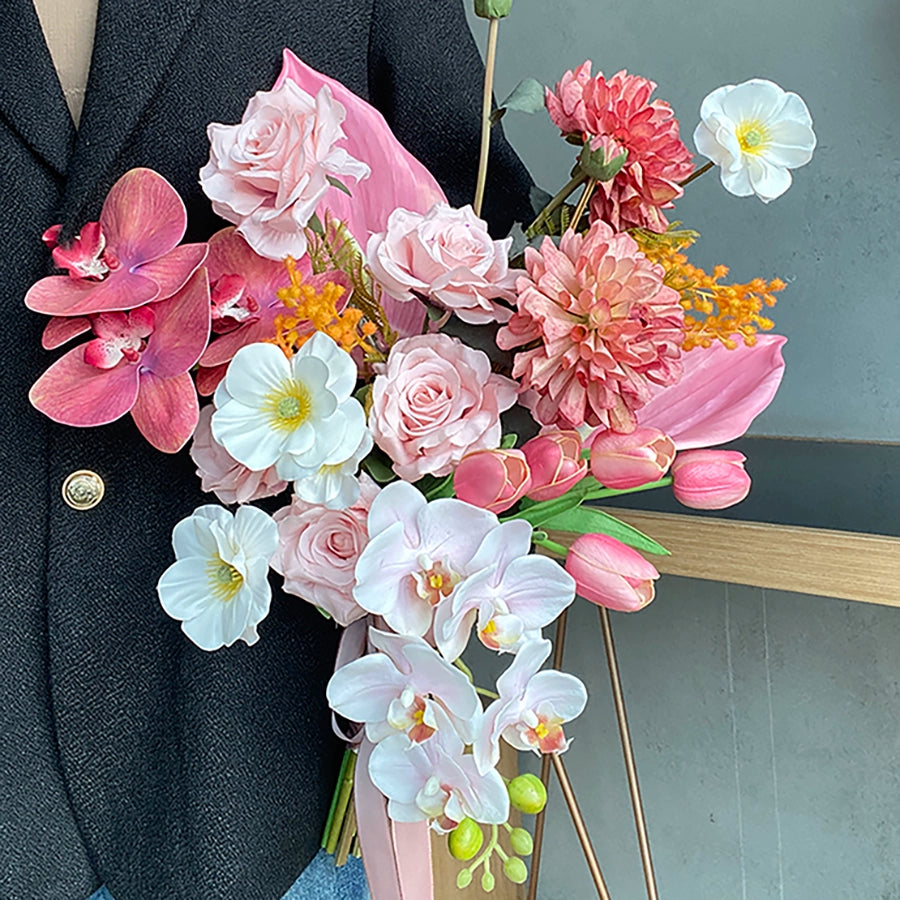 Retro Pink Phalaenopsis Orchid Handheld Bouquet for Home Décor