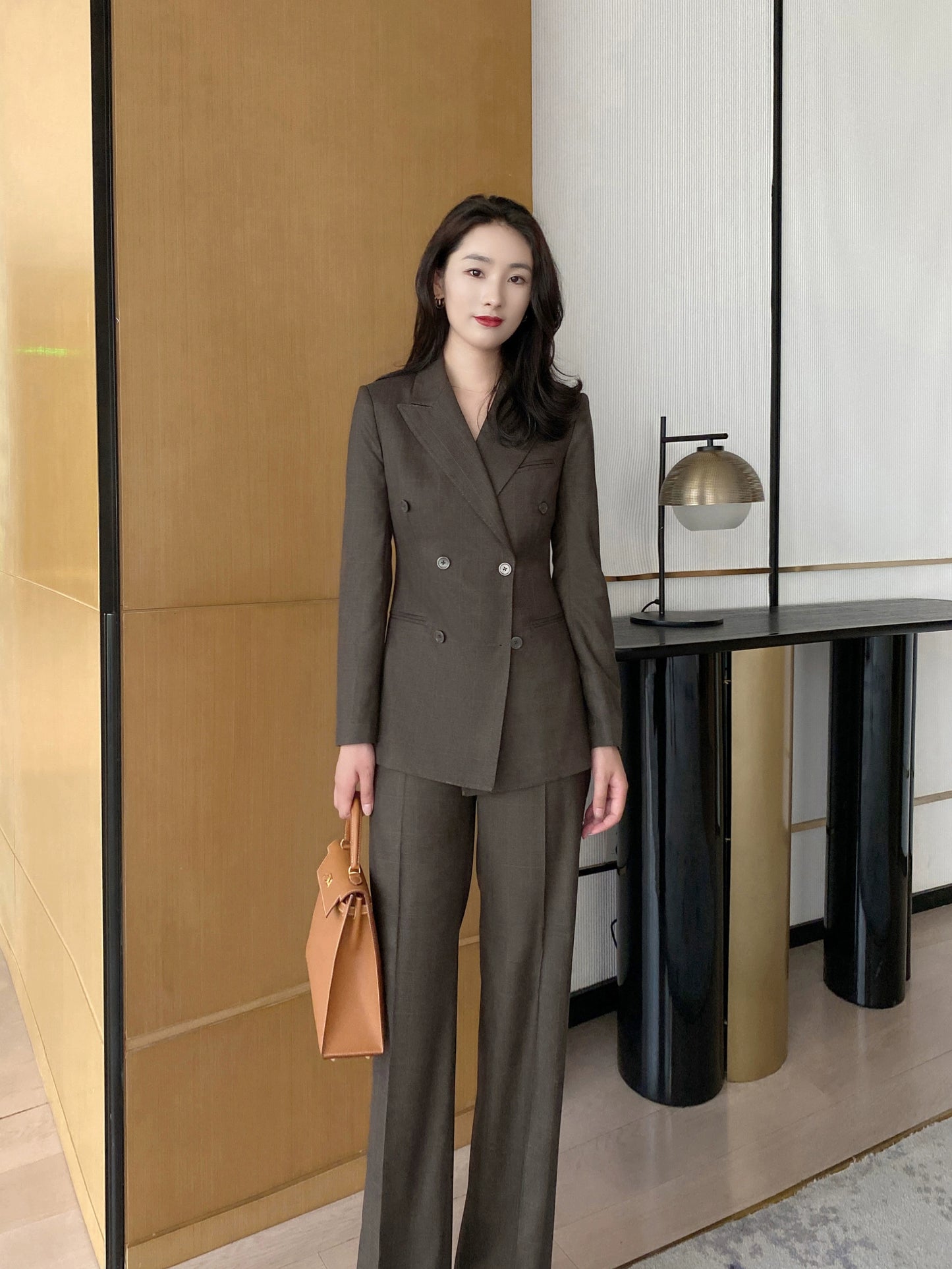 Coffee-Colored Classic Women’s Double-Breasted Suit with Straight Trousers