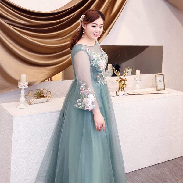 Elegant Green Evening Dress