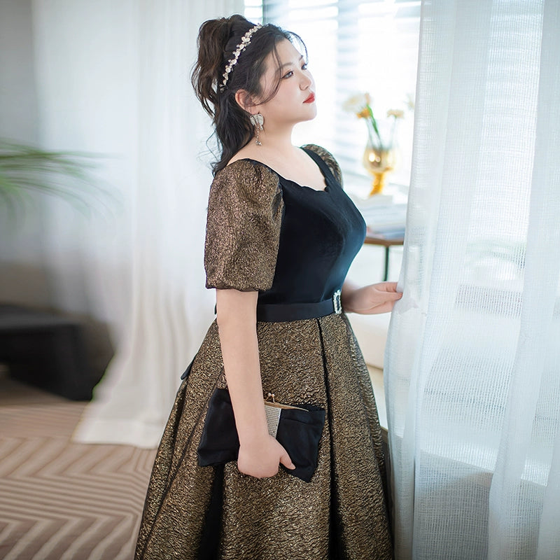 Elegant Piano Performance Evening Dress