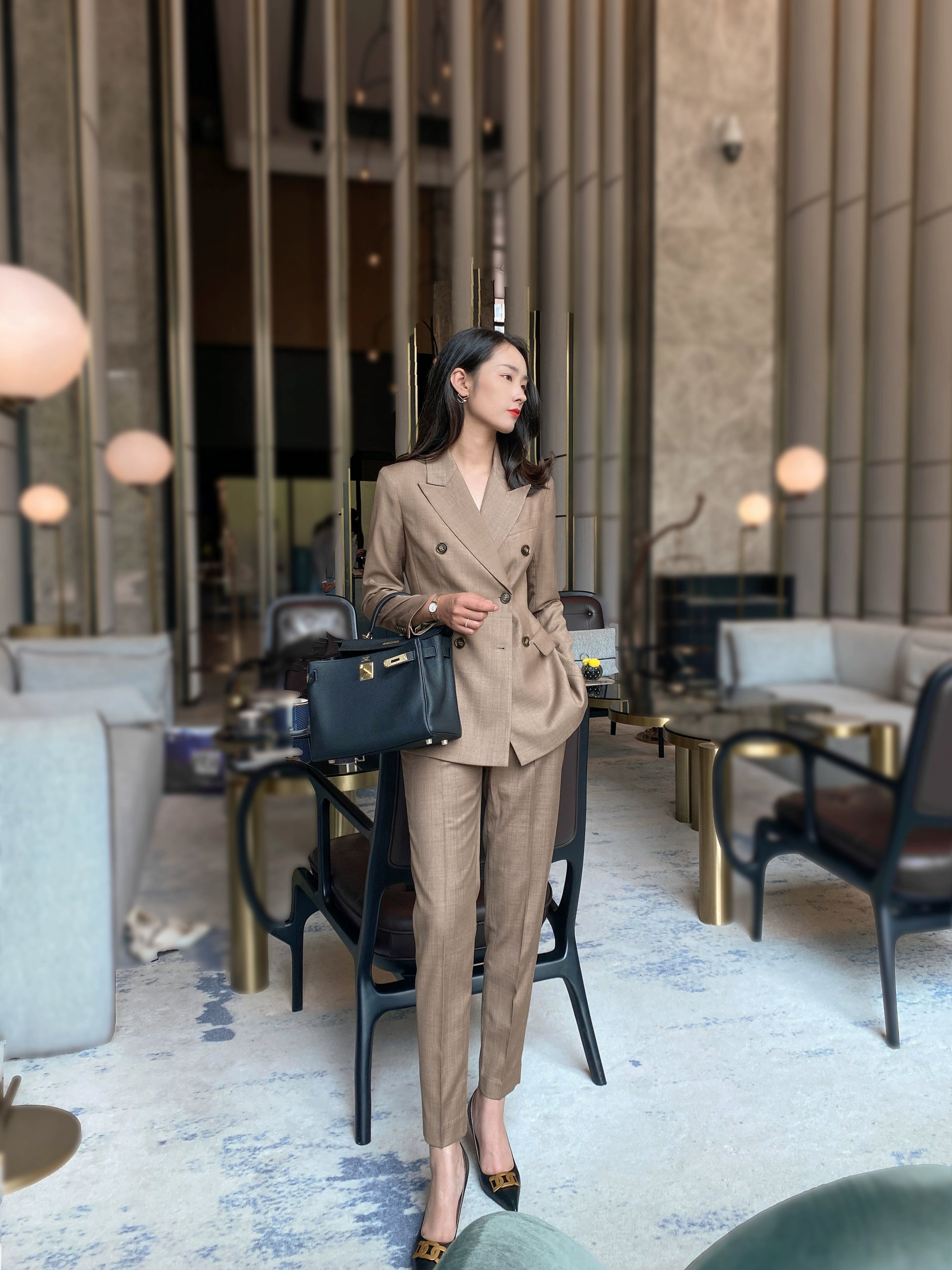 Colored Woolen Suit with Slim Fit Trousers – Premium Autumn 2023