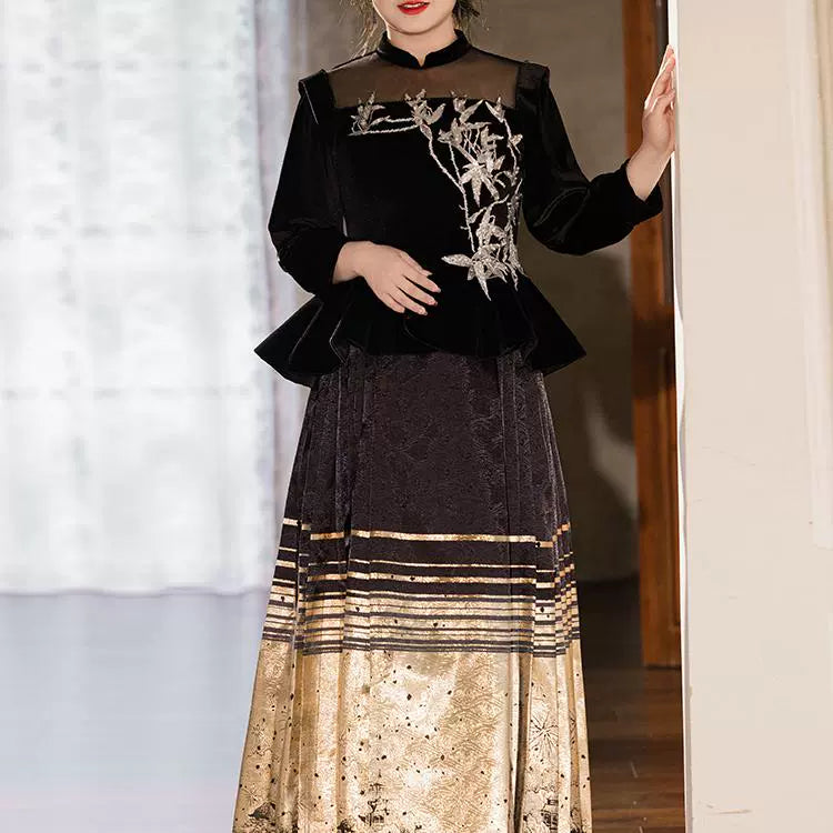Chinese Long-Sleeve Wedding Hanfu Dress
