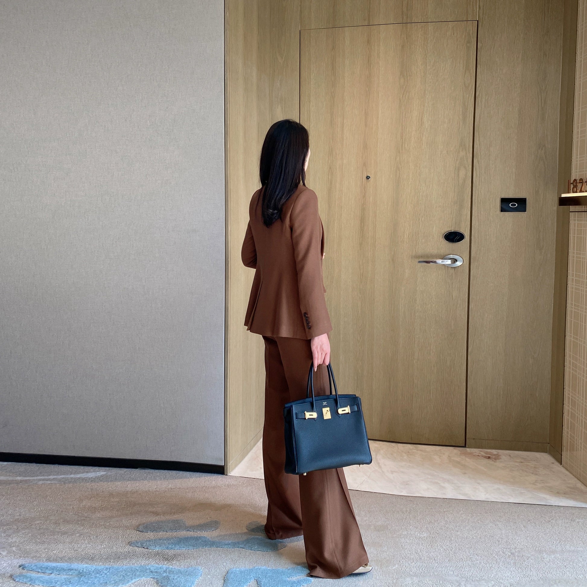 Elegant Winter Classic 3‑Piece Suit Set – Iron Brown Jacket, Vest & Trousers