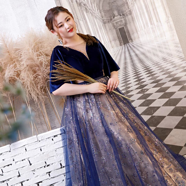 Elegant Velvet Evening Dress
