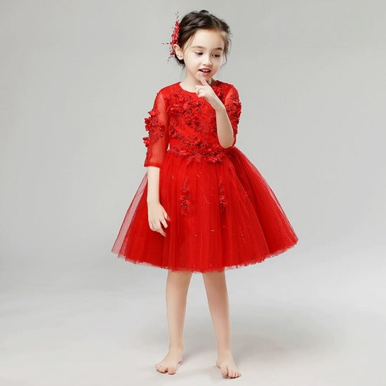 Elegant Long Sleeve Princess Wedding Dress for Piano Performance