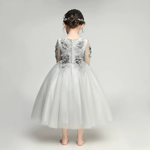 Elegant Long Sleeve Princess Wedding Dress for Piano Performance