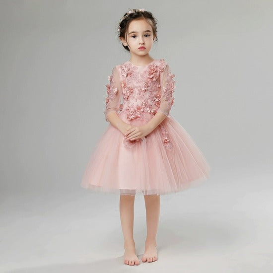 Elegant Long Sleeve Princess Wedding Dress for Piano Performance