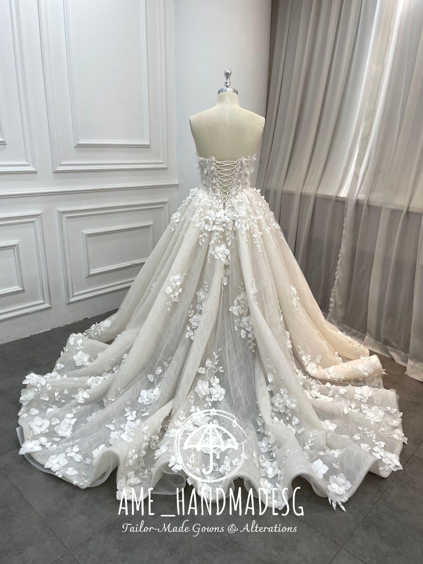 Petal Éternelle: A Floral Ball Gown with Enchanting Lace-Up Back