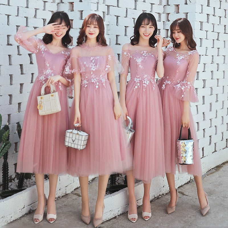 A line Lace Dark Pink Bridesmaid Dresses Short for Women Plus Size Wedding Party Prom Girl Guest Dresses