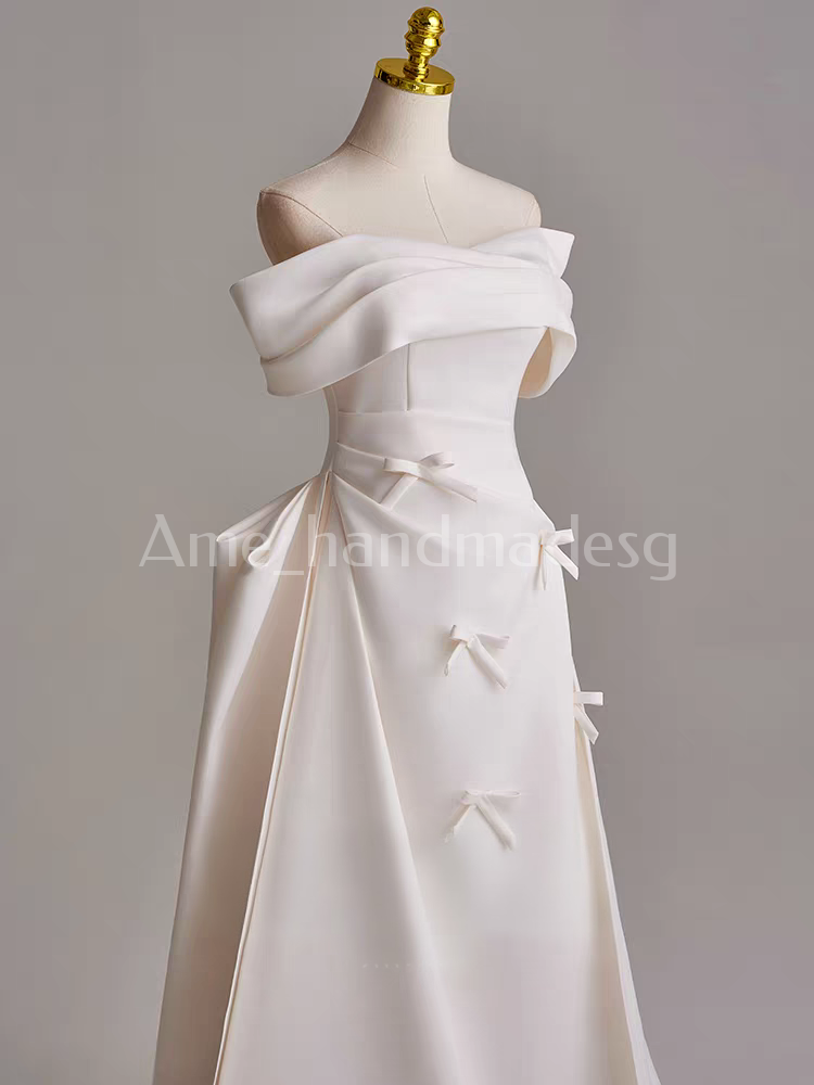 Bride's one-shoulder satin beautiful French-style light wedding dress for going out, high-end forest-style tailing welcoming engagement dress