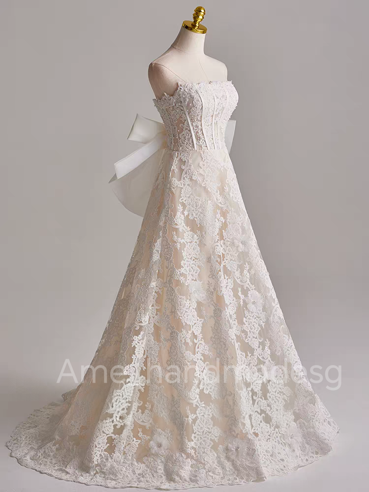 French retro lace light wedding dress bride high-grade tube top slimming out of the door temperament super fairy welcoming dress female