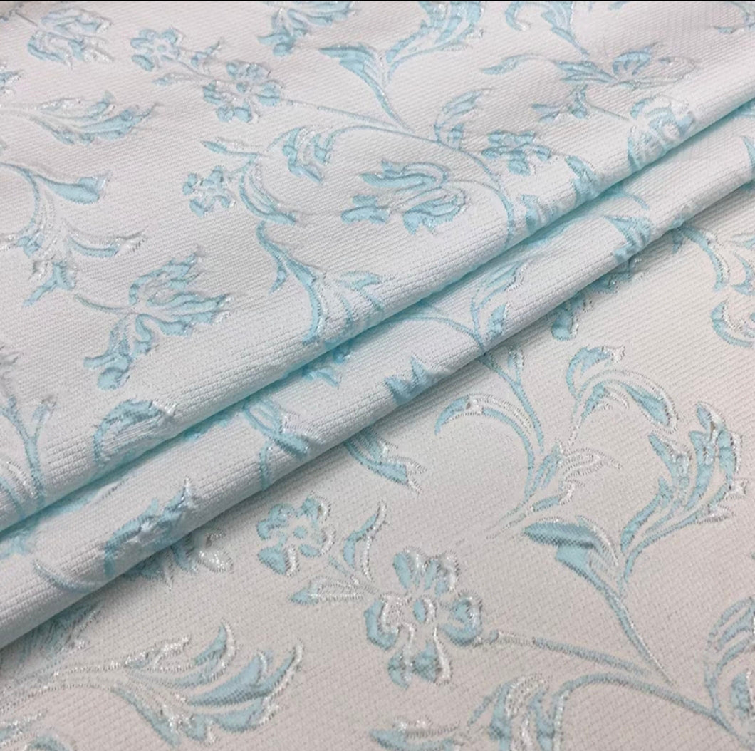 FAB-BROC-020 European and American gold and silver silk heavy relief flower jacquard fashion fabric spring and autumn dress tutu clothing brocade fabric