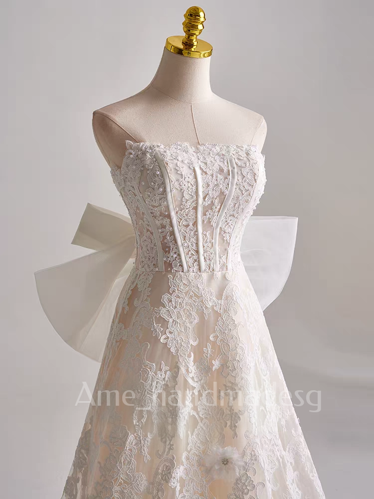 French retro lace light wedding dress bride high-grade tube top slimming out of the door temperament super fairy welcoming dress female