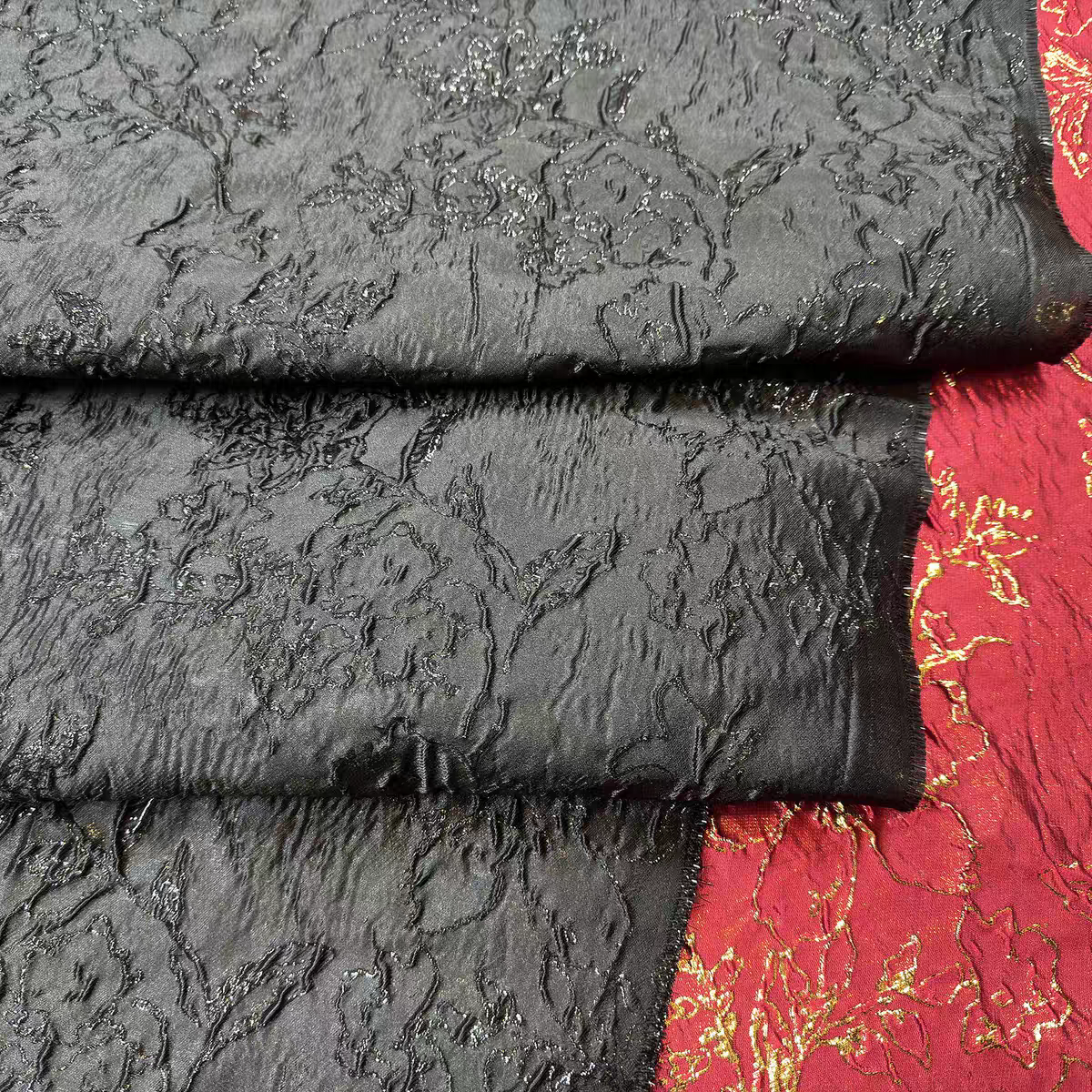 FAB-BROC-026 European and American spring and summer gold jacquard performance dress fabric puffy skirt concave and convex three-dimensional dark pattern fashion fabric customization