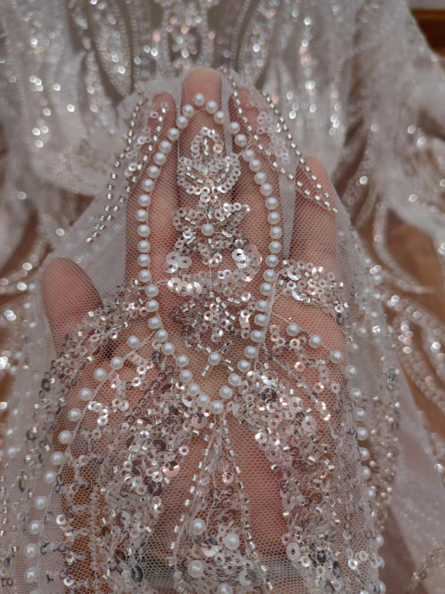 High-end mesh embroidery lace fabric silver-white beaded sequin wedding dress women's dress performance custom accessories lace
