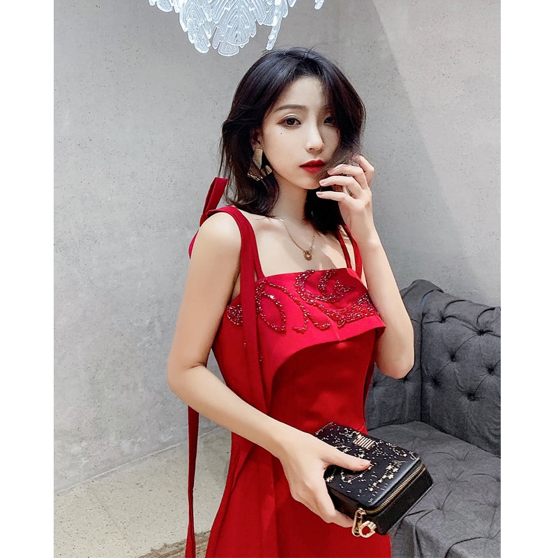 Tribute bride new long red wedding dress dress elegant sexy sling thin thank you banquet girl.