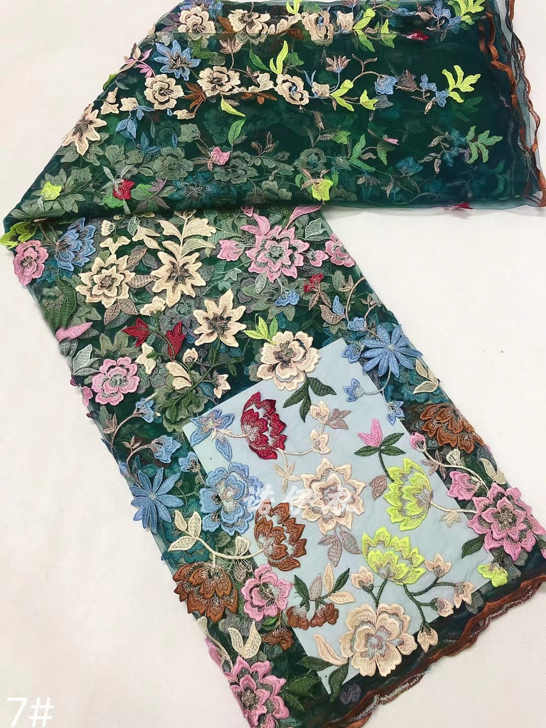 European and American color three-dimensional flower embroidery lace dress fabric water soluble embroidery mesh dress fabric