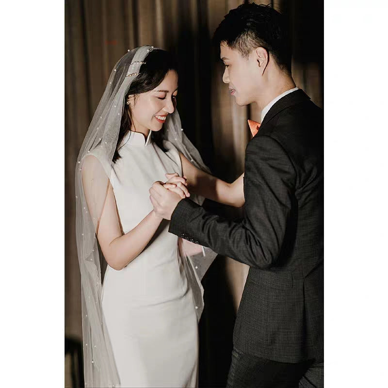 Civil flag robe wedding dress temperament satin simple simple light bride wedding engagement brigade shoot Chinese welcome dress
