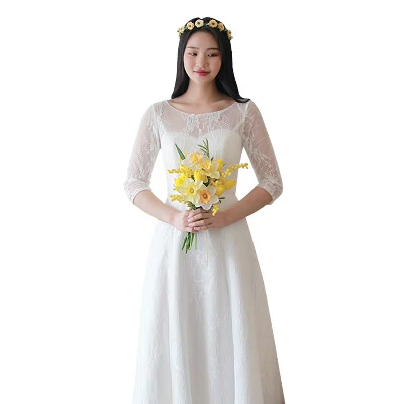 French satin light wedding dress bride wedding trip Sen Sen lace out of yarn simple exterior wedding dress light gown